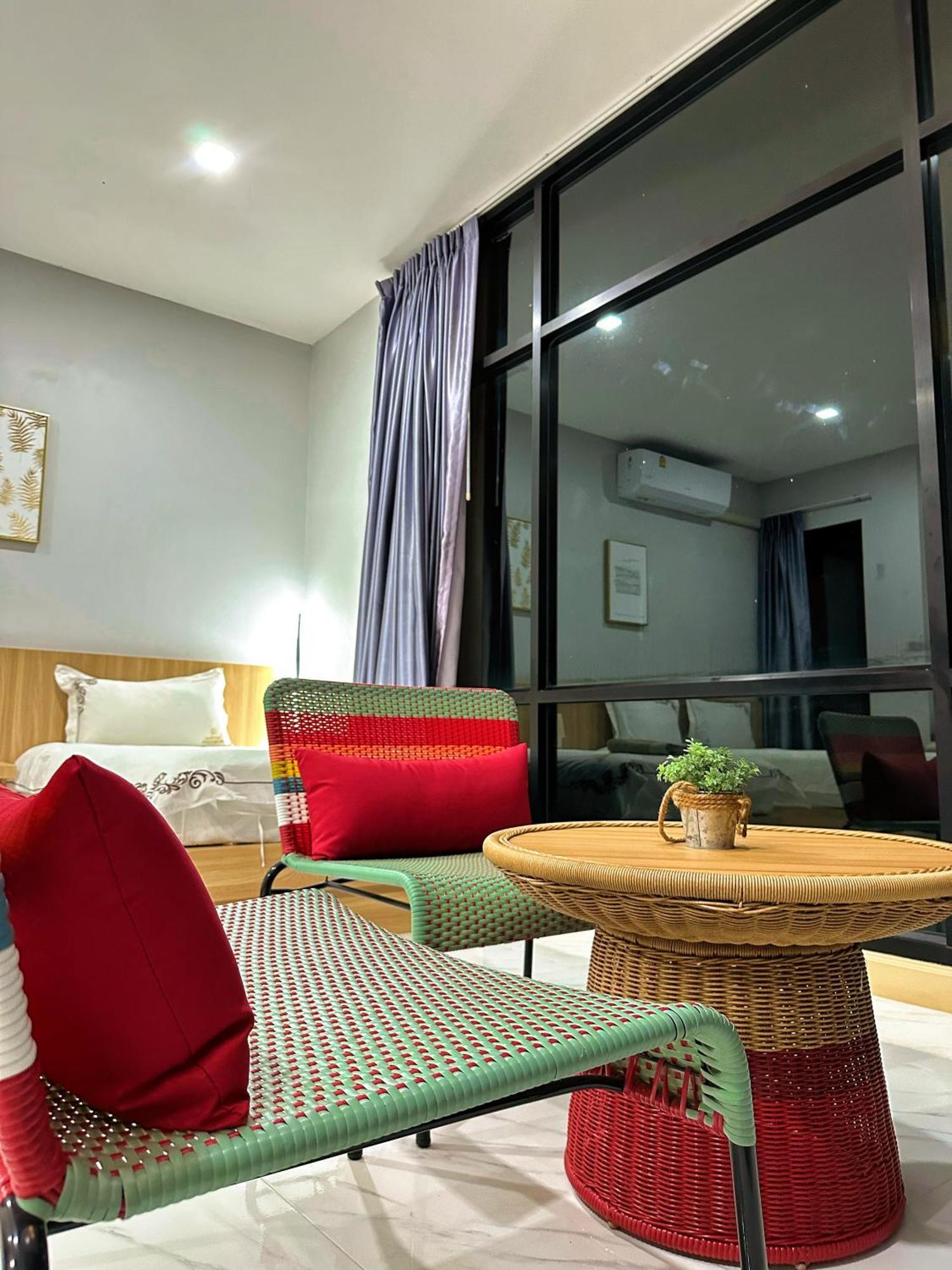 Villa Aonang Nine Poolvilla *